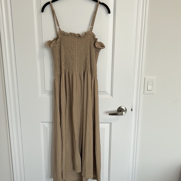 *NWT* H&M Midi Dress - Picture 5 of 6